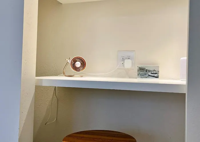 4 Bedroom By Asu Heated Pool And Hot Tub Holiday home