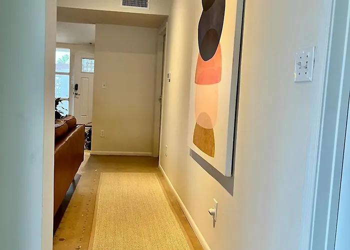 4 Bedroom By Asu Heated Pool And Hot Tub Holiday home Tempe