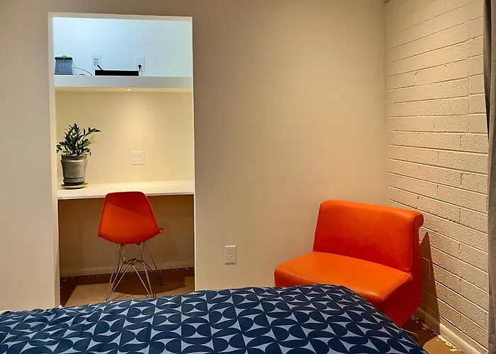 Holiday home 4 Bedroom By Asu Heated Pool And Hot Tub